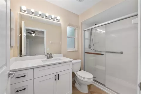 Bath - 2213 SW 146th Loop, Ocala, FL 34473 photo 1 of 5