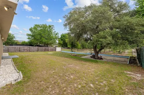 Exterior - 2213 SW 146th Loop, Ocala, FL 34473 photo 5 of 11