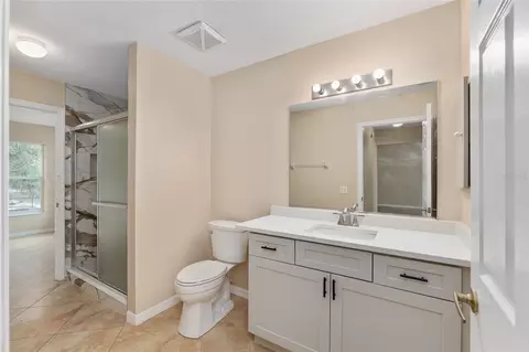 Bath - 2213 SW 146th Loop, Ocala, FL 34473 photo 4 of 5