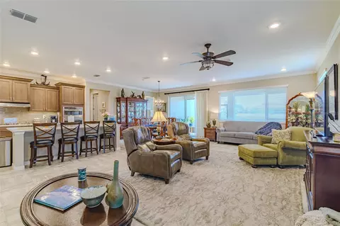 Living - 9985 SW 88th Loop, Ocala, FL 34481 photo 2 of 4