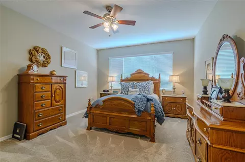 Bedroom - 9985 SW 88th Loop, Ocala, FL 34481 photo 3 of 4
