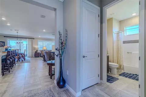 Entry Way - 9985 SW 88th Loop, Ocala, FL 34481 photo 2 of 4
