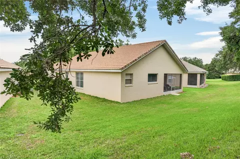 Exterior - 842 W Silver Meadow Loop, Hernando, FL 34442 photo 7 of 8