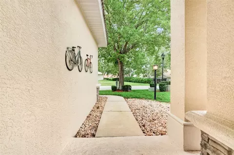 Entry Way - 842 W Silver Meadow Loop, Hernando, FL 34442 photo 1 of 5