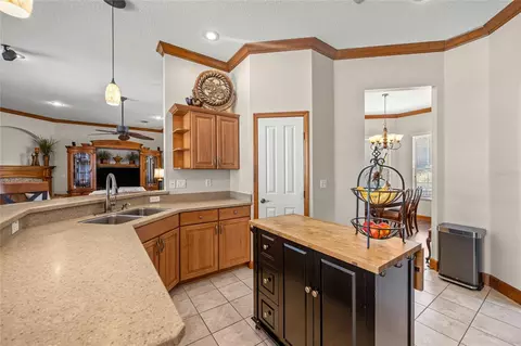 Kitchen - 5248 SE 39th Loop, Ocala, FL 34480 photo 3 of 3