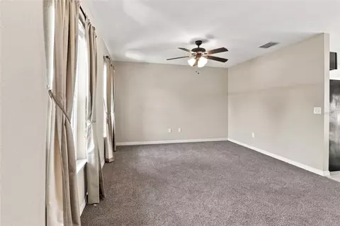 Living - 3 Pine Track Pl, Ocala, FL 34472 photo 4 of 5