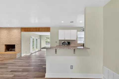 Kitchen - 550 SE 39th Ter, Ocala, FL 34471 photo 1 of 3