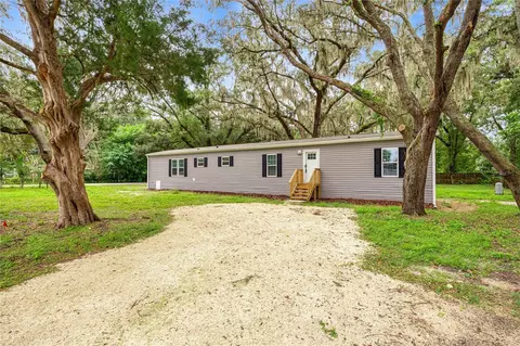 5682 NW 53rd St, Ocala, FL 34482