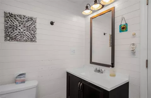 Bath - 4556 E Shorewood Dr, Hernando, FL 34442 photo 2 of 2