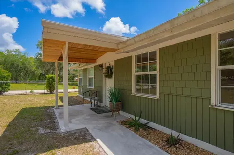 Exterior - 4556 E Shorewood Dr, Hernando, FL 34442 photo 2 of 11
