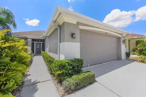 1149 Emerald Dunes Dr, Sun City Center, FL 33573