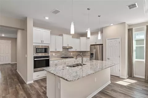 Kitchen - 8837 SW 79th Loop, Ocala, FL 34481 photo 1 of 7