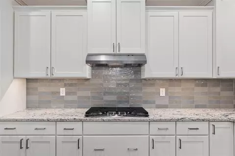 Kitchen - 8837 SW 79th Loop, Ocala, FL 34481 photo 3 of 7