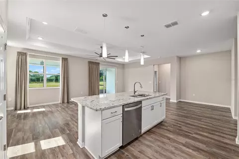 Kitchen - 8837 SW 79th Loop, Ocala, FL 34481 photo 7 of 7
