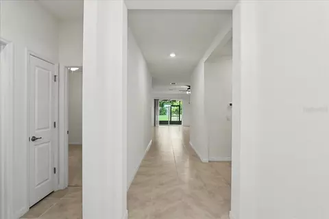 Entry Way - 6265 SW 88 Loop, Ocala, FL 34476 photo 3 of 8