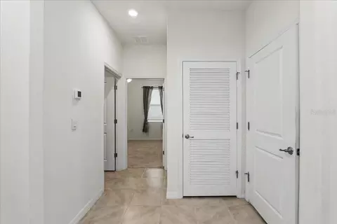 Entry Way - 6265 SW 88 Loop, Ocala, FL 34476 photo 6 of 8