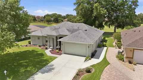 5453 Grove Mnr, Lady Lake, FL 32159