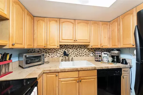 Kitchen - 749 Midway Dr #A, Ocala, FL 34472 photo 3 of 4