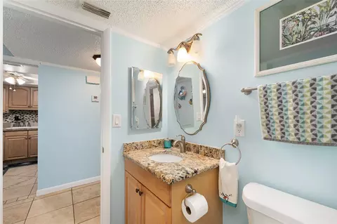 Bath - 749 Midway Dr #A, Ocala, FL 34472 photo 5 of 6