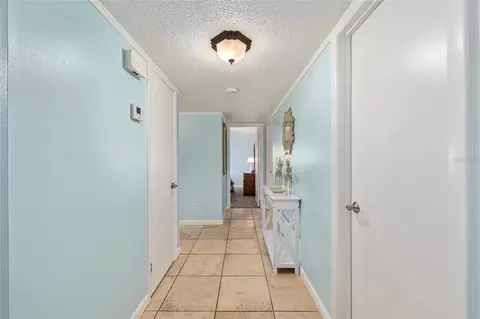 Entry Way - 749 Midway Dr #A, Ocala, FL 34472 photo 3 of 3