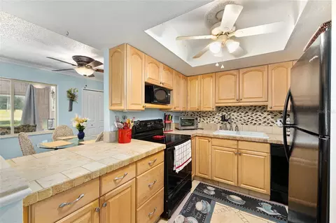 Kitchen - 749 Midway Dr #A, Ocala, FL 34472 photo 2 of 4