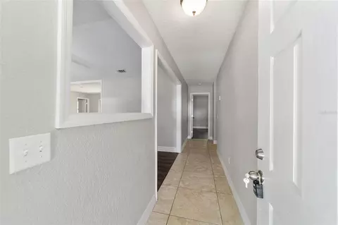 Entry Way - 35 Pine Cir, Ocala, FL 34472 photo 1 of 6