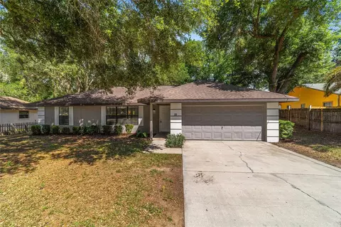 Exterior - 35 Pine Cir, Ocala, FL 34472 photo 10 of 14