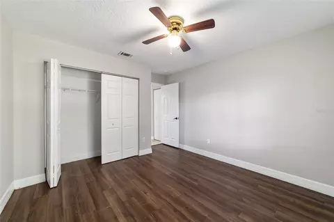 Bedroom - 35 Pine Cir, Ocala, FL 34472 photo 7 of 7