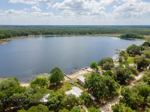 23191 NE 112th Court Rd, Fort Mc Coy, FL 32134