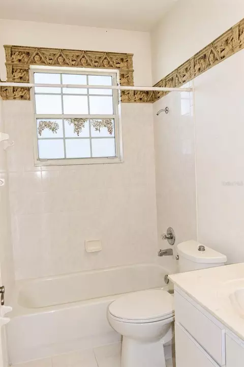 Bath - 7942 SW 103rd Loop, Ocala, FL 34476 photo 2 of 2