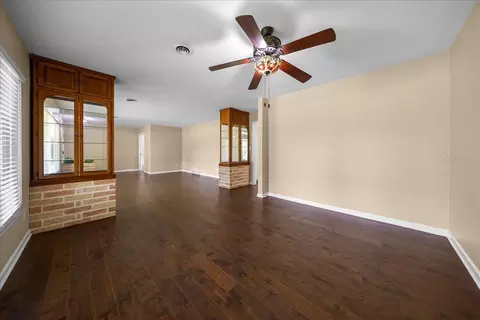 Living - 2333 E Fort King St, Ocala, FL 34471 photo 7 of 9