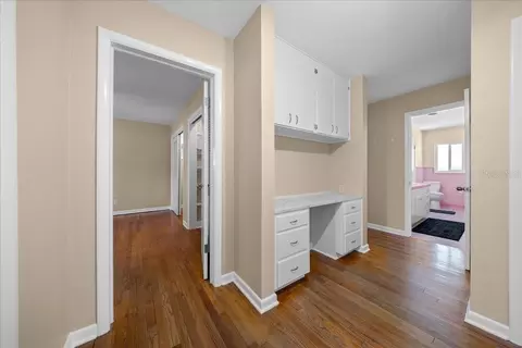 Entry Way - 2333 E Fort King St, Ocala, FL 34471 photo 2 of 2