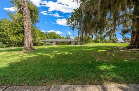 Exterior - 2333 E Fort King St, Ocala, FL 34471 photo 12 of 18
