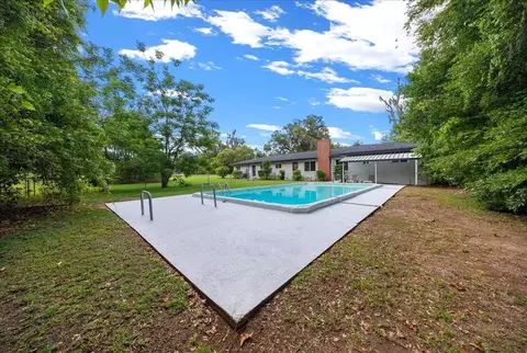 Exterior - 2333 E Fort King St, Ocala, FL 34471 photo 5 of 18