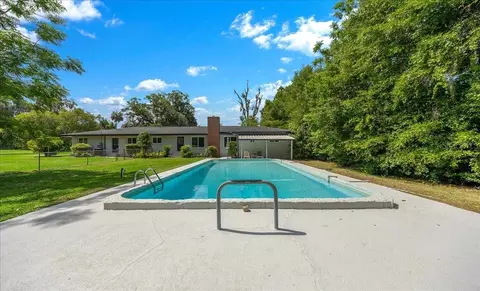 Exterior - 2333 E Fort King St, Ocala, FL 34471 photo 3 of 18
