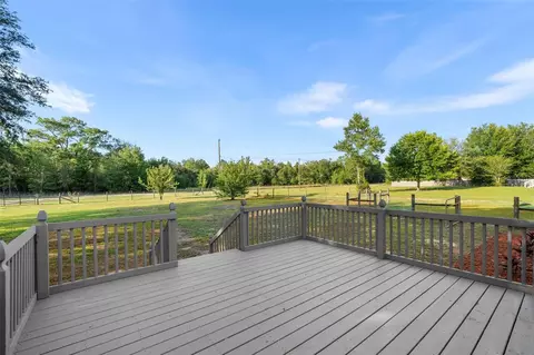 Exterior - 11330 NE 84th Ct, Bronson, FL 32621 photo 10 of 12