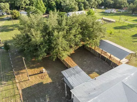Exterior - 11330 NE 84th Ct, Bronson, FL 32621 photo 12 of 12