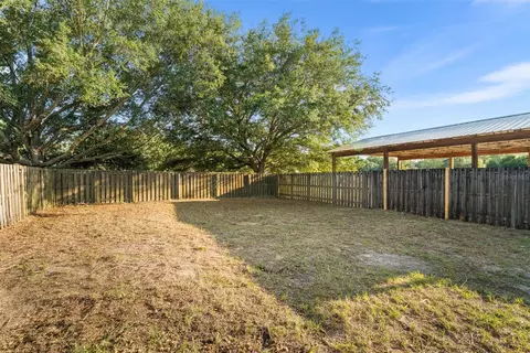 Exterior - 11330 NE 84th Ct, Bronson, FL 32621 photo 6 of 12