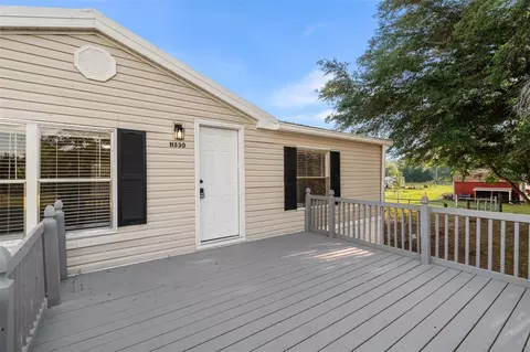 Exterior - 11330 NE 84th Ct, Bronson, FL 32621 photo 9 of 12