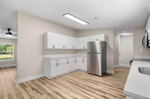 Kitchen - 11330 NE 84th Ct, Bronson, FL 32621 photo 1 of 3