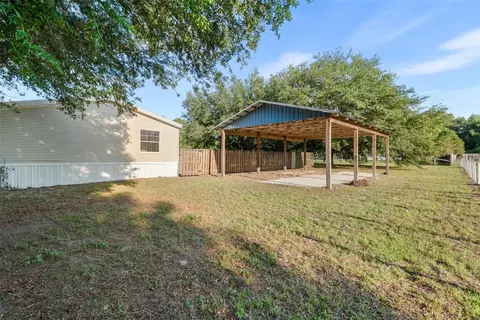 Exterior - 11330 NE 84th Ct, Bronson, FL 32621 photo 8 of 12