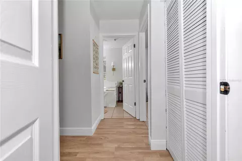 Entry Way - 1302 SE Sanchez Ave, Ocala, FL 34471 photo 4 of 4