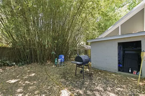 Exterior - 3017 NE 24th Ct, Ocala, FL 34479 photo 4 of 5