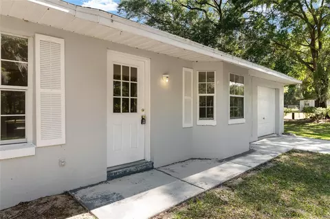Exterior - 4329 NW 155th St, Reddick, FL 32686 photo 10 of 21