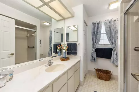 Bath - 8038 SW 108th Loop, Ocala, FL 34481 photo 1 of 6