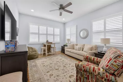 Living - 7835 SE 22nd Ter, Ocala, FL 34480 photo 2 of 2