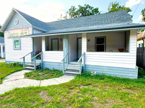 20707 Walnut St, Dunnellon, FL 34431