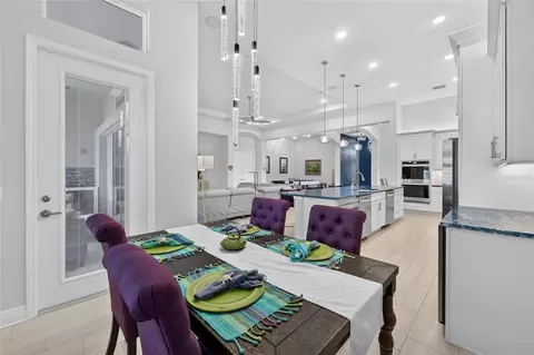 Dining - 1500 W Alton Bay Pl, Hernando, FL 34442 photo 6 of 6