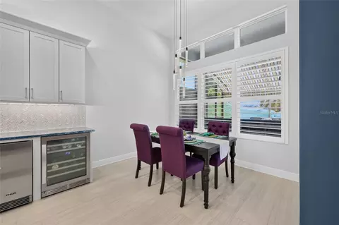Dining - 1500 W Alton Bay Pl, Hernando, FL 34442 photo 5 of 6