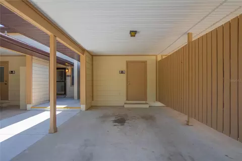 Exterior - 270 E Glassboro Ct #2B, Hernando, FL 34442 photo 3 of 15